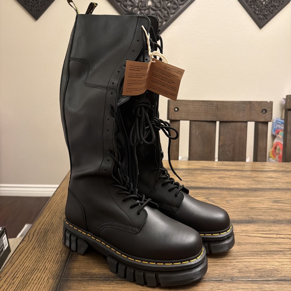 Dr. Marten Audrick 20 Eye Leather Knee High Platform Boots Women's 12 …G5